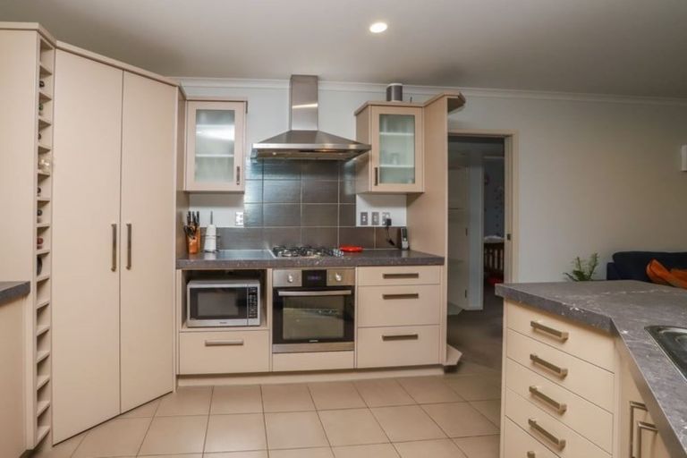 Photo of property in 24 Darjon Drive, Huntington, Hamilton, 3210