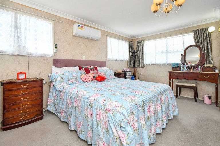 Photo of property in 56 Milton Road, Papatoetoe, Auckland, 2024