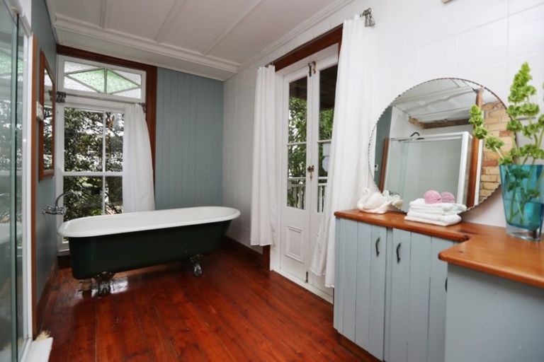 Photo of property in 44 Sussex Street, Grey Lynn, Auckland, 1021