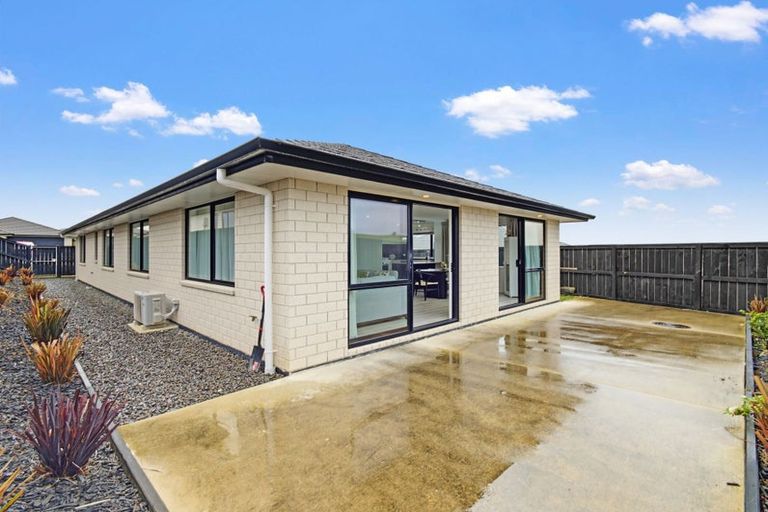 Photo of property in 29 Calder Crescent, Pokeno, 2402