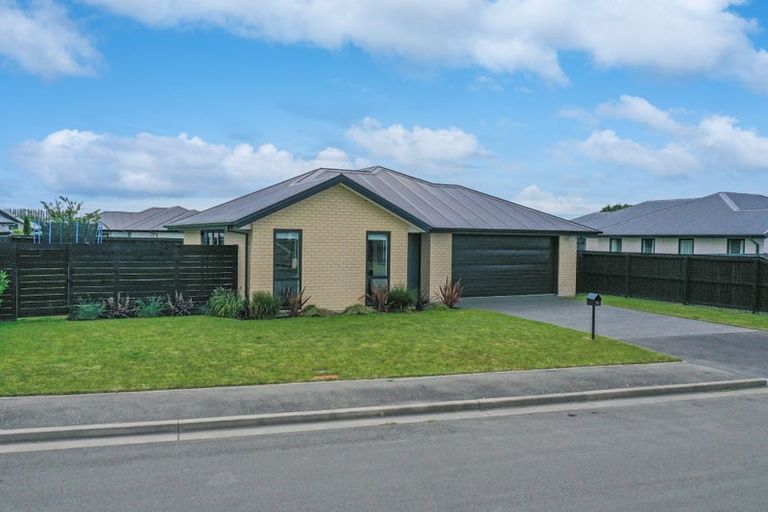 Photo of property in 10 Roxburgh Place, Tinwald, Ashburton, 7700