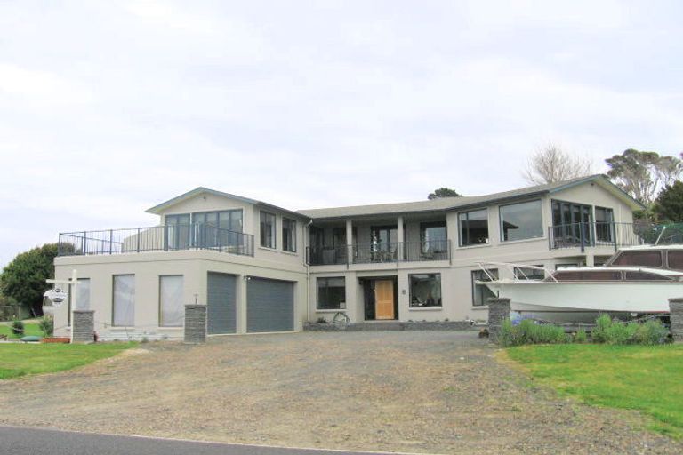 Photo of property in 61 Wharekaho Sh25 Road, Wharekaho, Whitianga, 3592