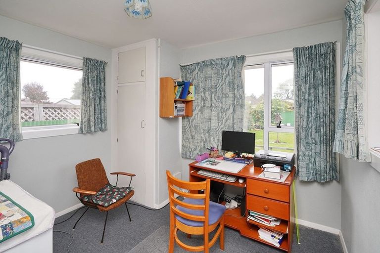 Photo of property in 44 Rowses Road, Aranui, Christchurch, 8061