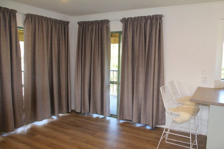 Photo of property in 32 Marshall Road, Kaiwaka, 0573