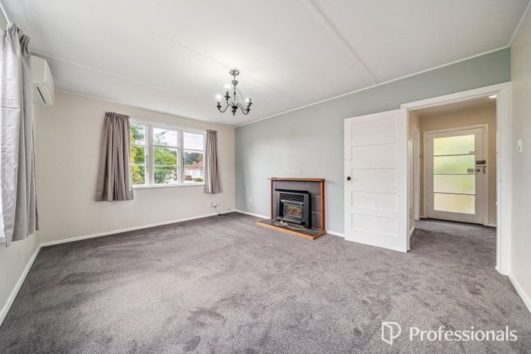 Photo of property in 45 Molesworth Street, Taita, Lower Hutt, 5011