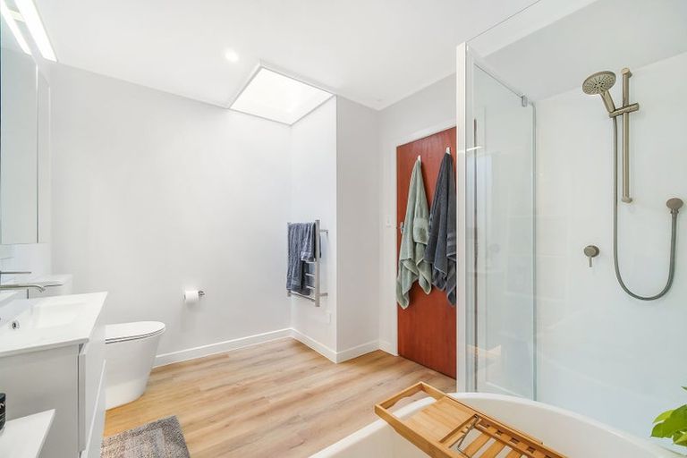 Photo of property in 3/12 Belle Vue Avenue, Northcote Point, Auckland, 0627