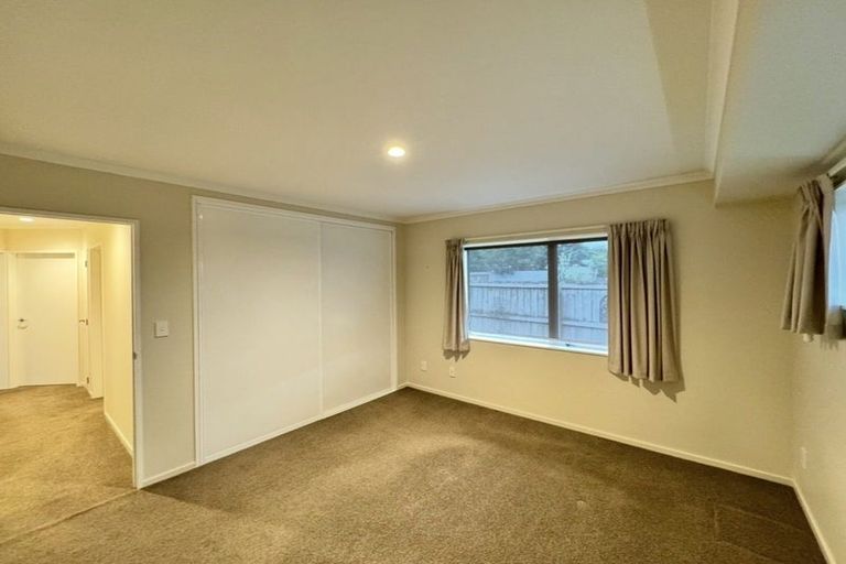 Photo of property in Rangeview Villas, 54/9 Fuller Close, Levin, 5510