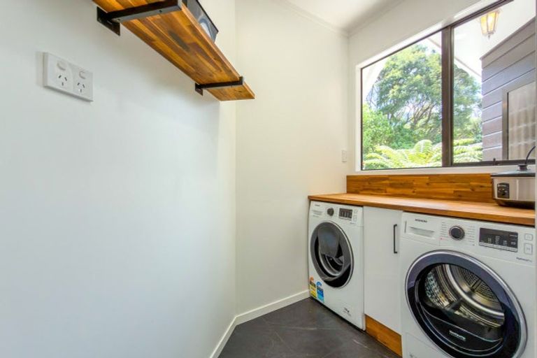 Photo of property in 37 Otuturu Crescent, Ruamahunga, Thames, 3575