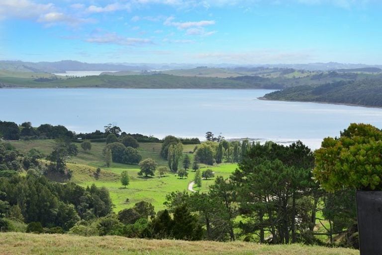 Photo of property in 258 Pah Hill Road, Wharehine, Wellsford, 0973