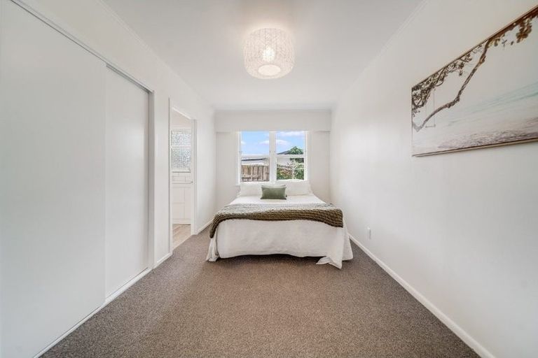 Photo of property in 16 Thornton Place, Melville, Hamilton, 3206