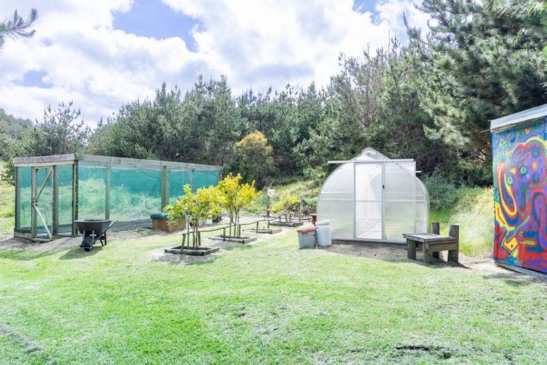Photo of property in 201 Te Maire Road, Te Kopuru, 0371