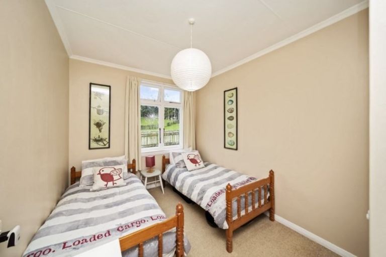 Photo of property in 562 Carrington Road, Hurworth, New Plymouth, 4371