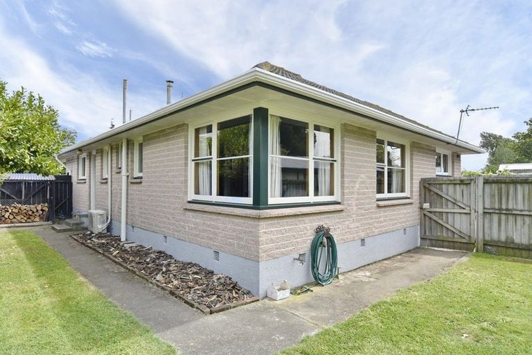 Photo of property in 30 Damien Place, Bromley, Christchurch, 8062
