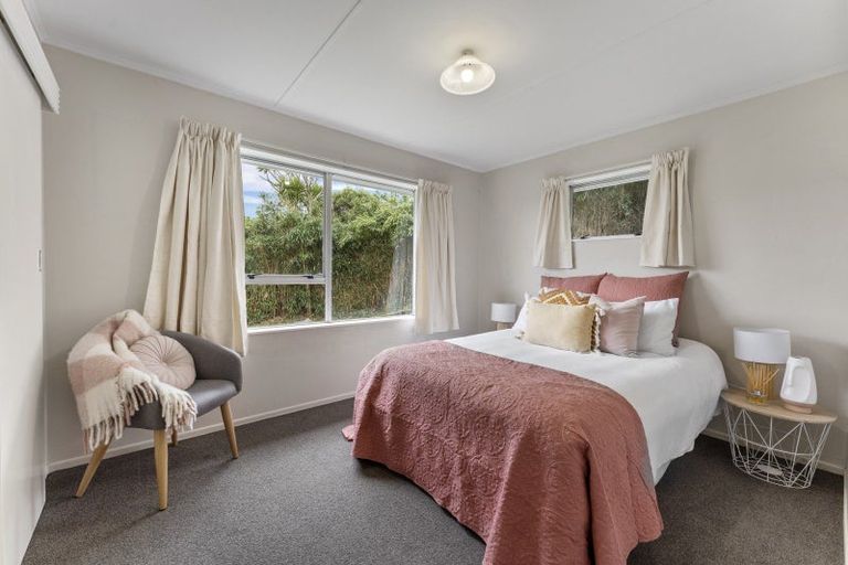 Photo of property in 16 Tyrone Grove, Wainuiomata, Lower Hutt, 5014