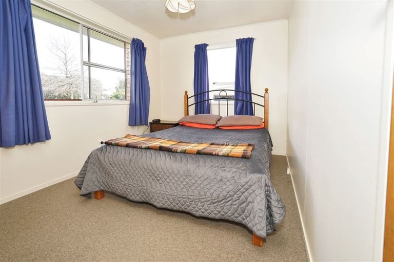 Photo of property in 79 Oakfield Crescent, Pukete, Hamilton, 3200