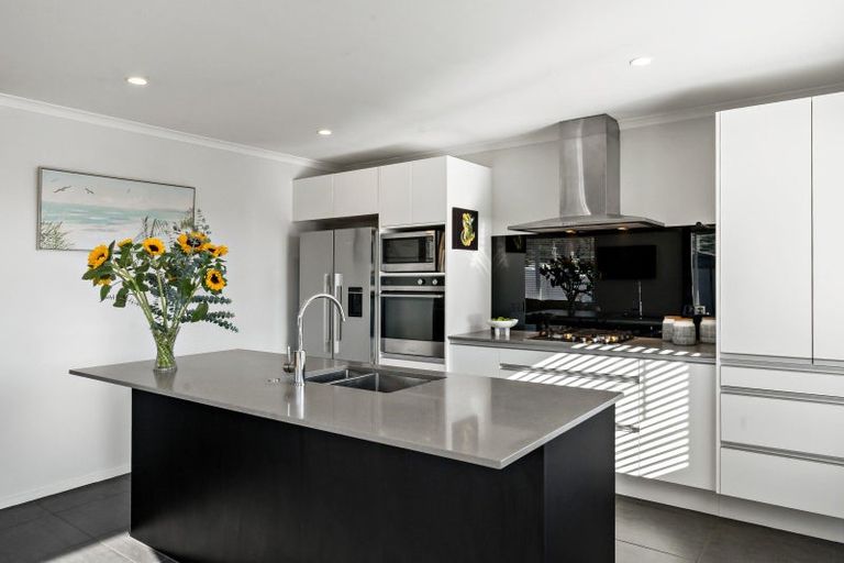 Photo of property in 30 Raymond Grace Avenue, Huapai, Kumeu, 0810