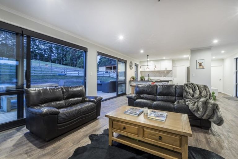 Photo of property in 276a Glenmore Road, Coatesville, Albany, 0793