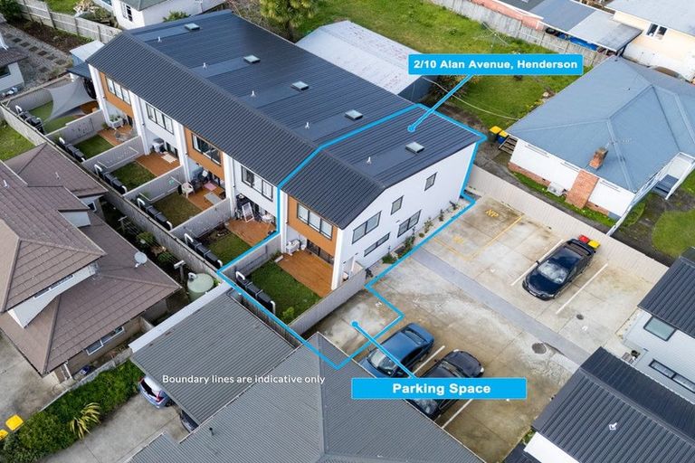 Photo of property in 2/10 Alan Avenue, Henderson, Auckland, 0610