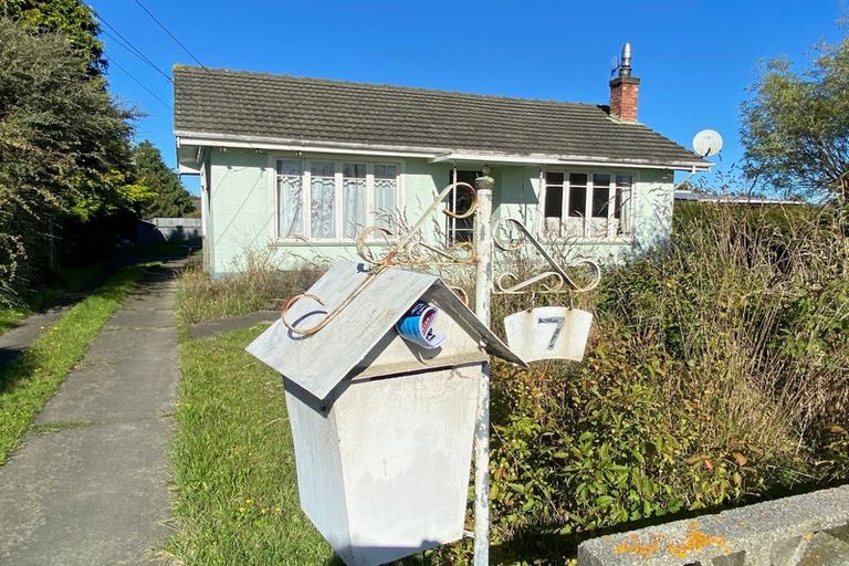 Photo of property in 7 Moorhouse Street, Waimate, 7924
