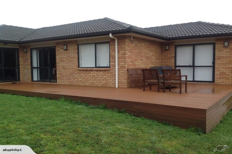 Photo of property in 80 South Kensington Way, Henderson, Auckland, 0612