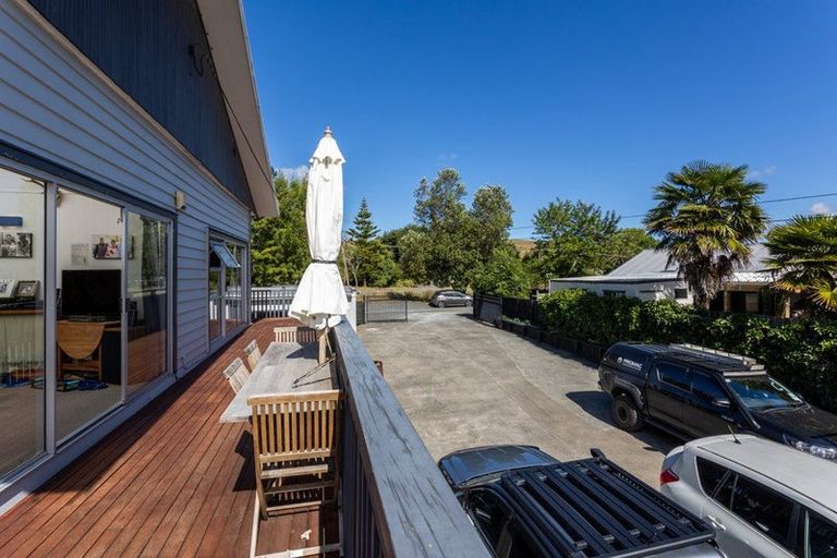 Photo of property in 24 Waikoukou Valley Road, Waimauku, 0812