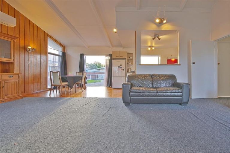 Photo of property in 115 Harold Holt Avenue, Pirimai, Napier, 4112