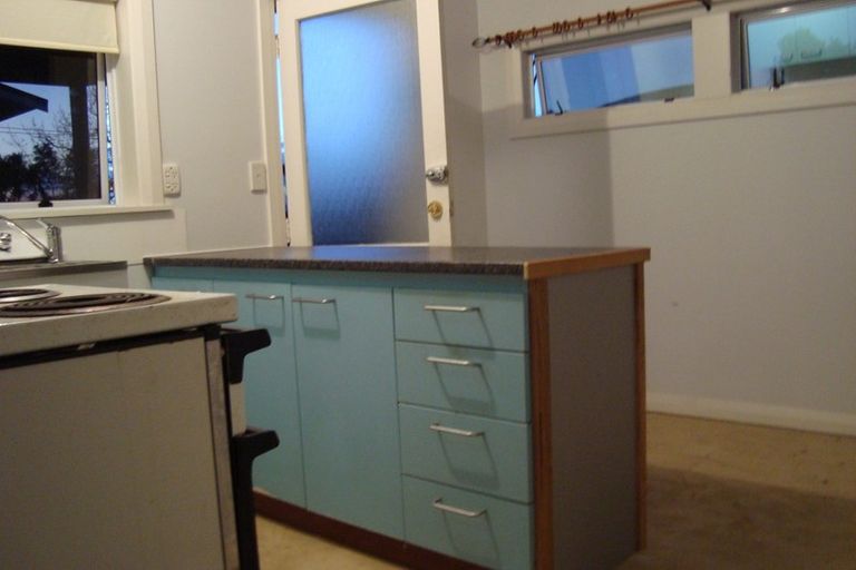 Photo of property in 4 Humphrey Kemp Avenue, Henderson, Auckland, 0612