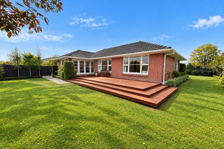 Photo of property in 30 Wilton Crescent, Bishopdale, Christchurch, 8053