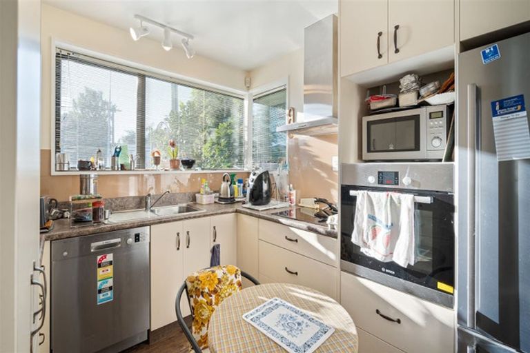 Photo of property in 138 Greers Road, Burnside, Christchurch, 8053