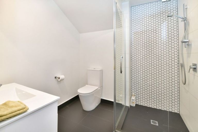 Photo of property in 31g Cochrane Avenue, Arkles Bay, Whangaparaoa, 0932