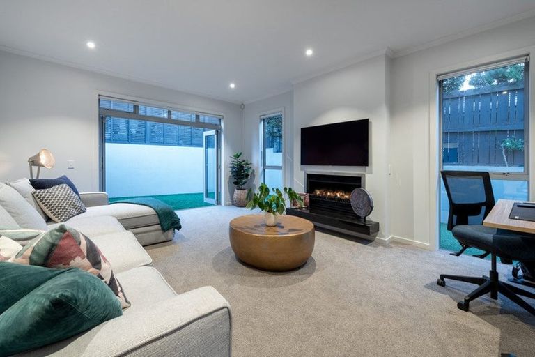 Photo of property in 131a Kowhai Road, Mairangi Bay, Auckland, 0630