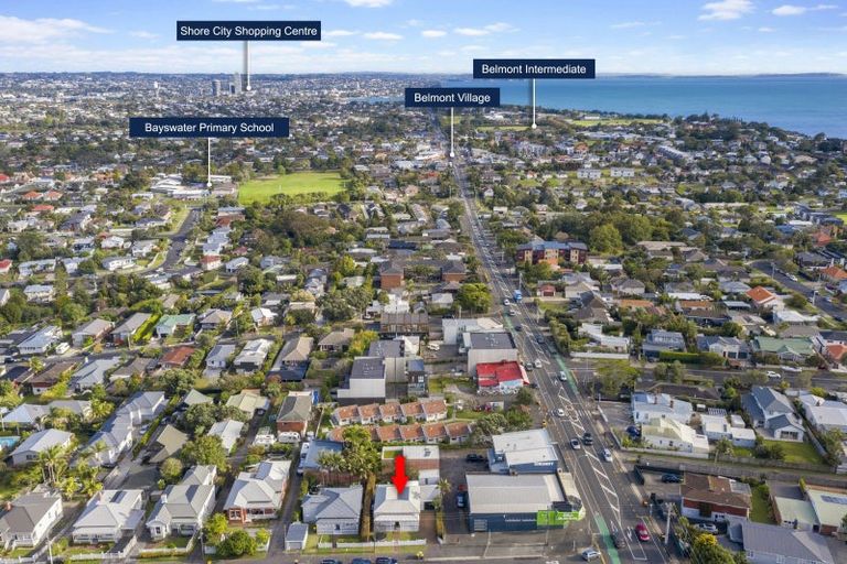 Photo of property in 2 Kawerau Avenue, Devonport, Auckland, 0624