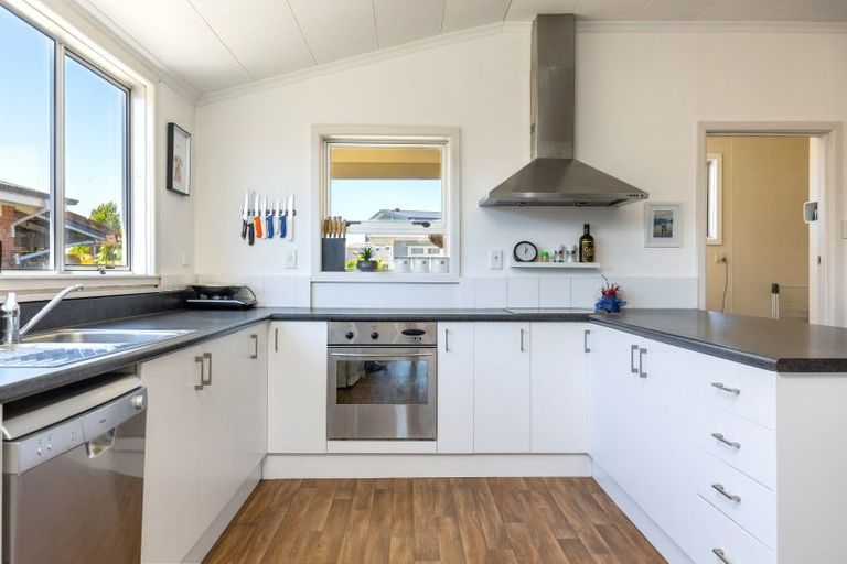 Photo of property in 13 Linton Street, Mayfield, Blenheim, 7201