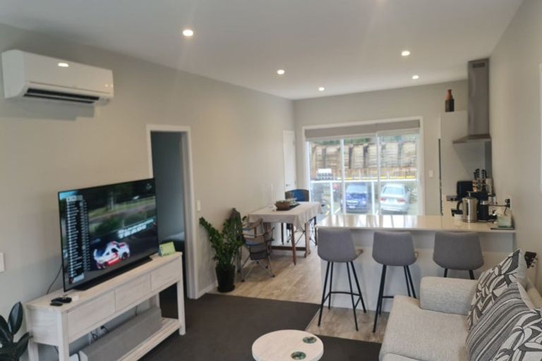 Photo of property in 16 Kopua Place, Whitby, Porirua, 5024