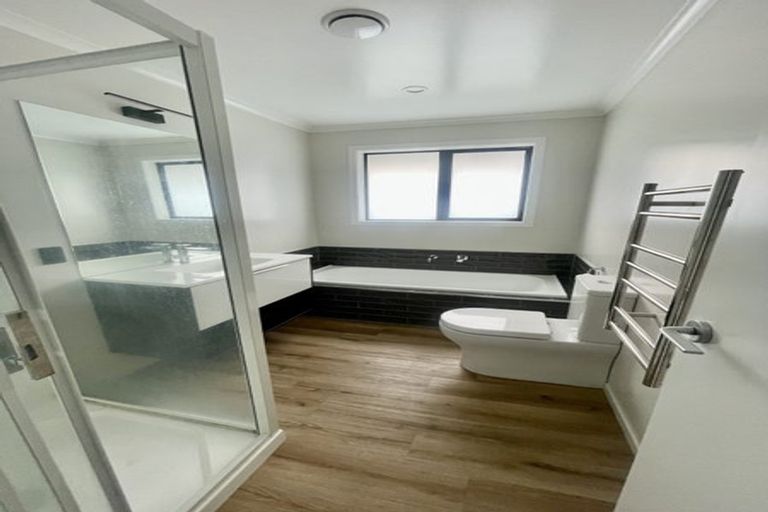 Photo of property in 10 Esher Lane, Richmond, 7020