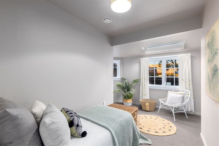 Photo of property in 112 Watford Street, Strowan, Christchurch, 8052