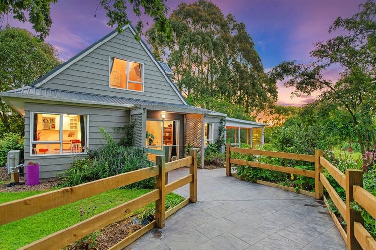 Photo of property in 1382 Tramway Road, Dunsandel, Leeston, 7682