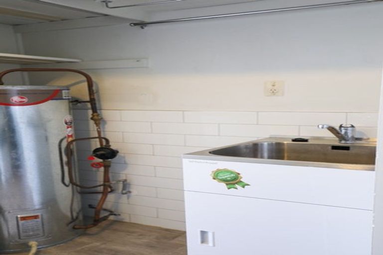 Photo of property in 4/6a View Road, Papakura, 2110