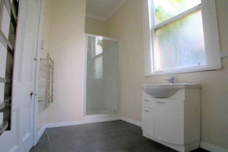 Photo of property in 355 The Terrace, Te Aro, Wellington, 6011
