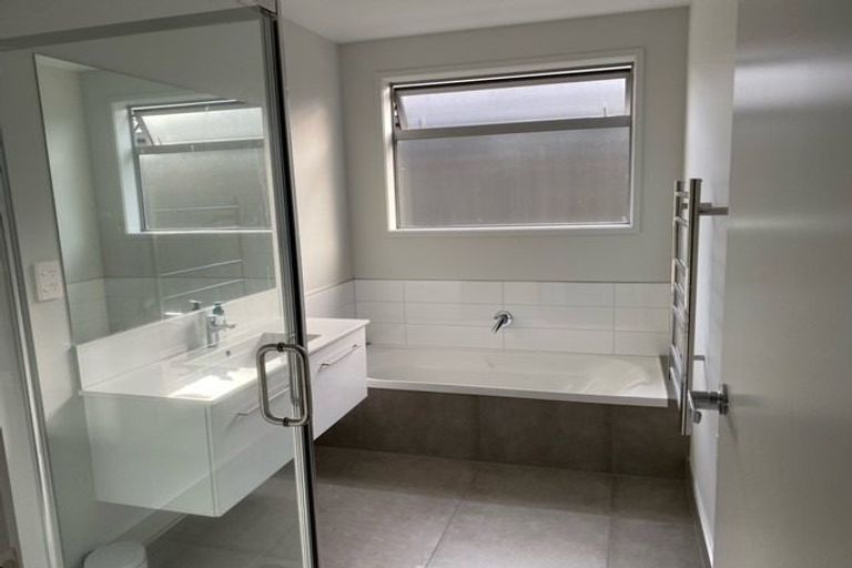 Photo of property in 28 Flack Street, Pyes Pa, Tauranga, 3112