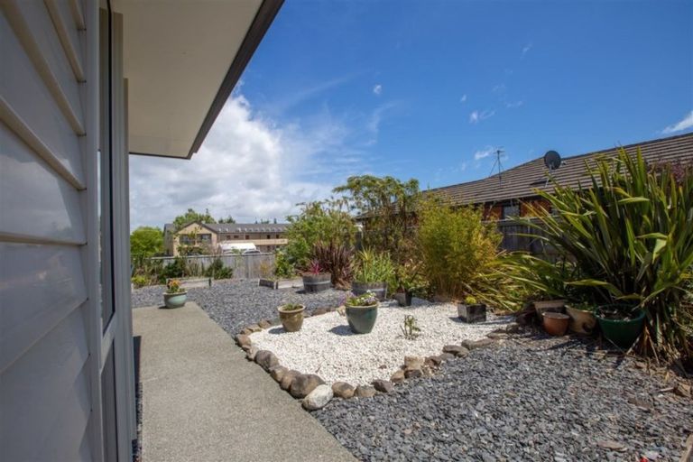 Photo of property in 2 Lilac Way, Stoke, Nelson, 7011