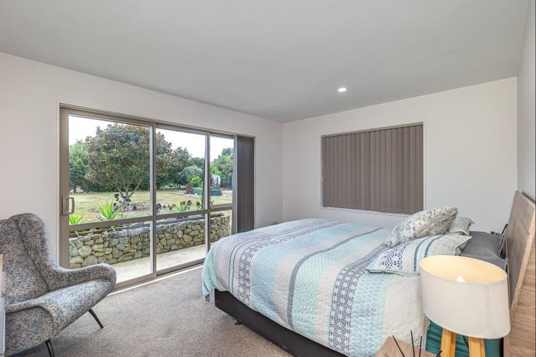 Photo of property in 38 Saint Laurent Way, Ohau, Levin, 5570