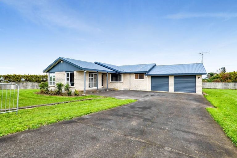 Photo of property in 1658 Skeet Road, Auroa, Hawera, 4678
