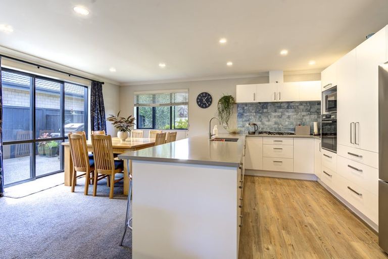 Photo of property in 35 Haswell Place, Huntington, Hamilton, 3210