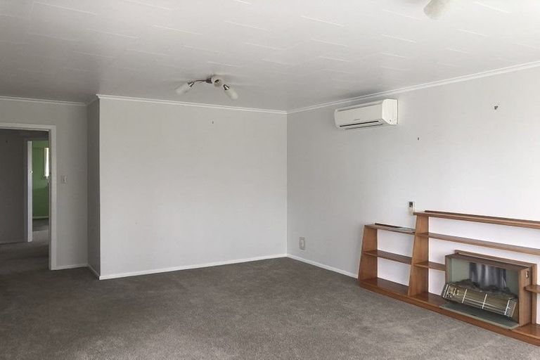 Photo of property in 7 Kowhai Street, Levin, 5510