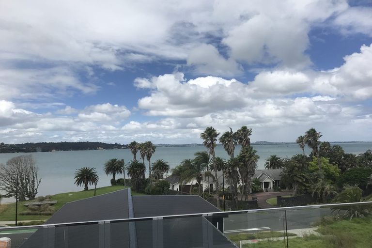 Photo of property in 10 Gunn Way, Hobsonville, Auckland, 0616