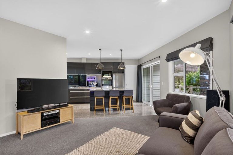 Photo of property in 101 Mount Albion Rise, Taupaki, Henderson, 0782