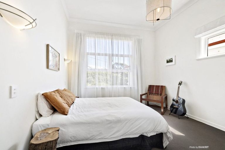 Photo of property in 30 Liffey Street, Island Bay, Wellington, 6023