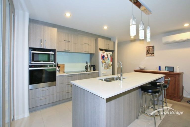 Photo of property in 12 Fern Court, Orewa, 0931