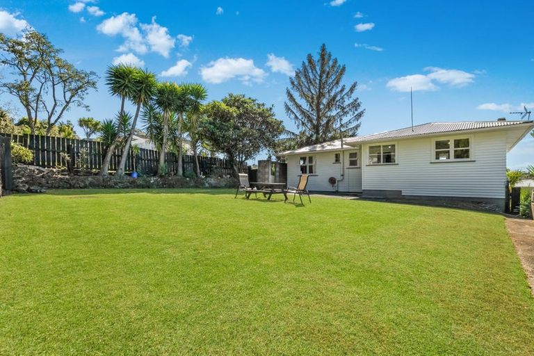 Photo of property in 50 Paewai Road, Glen Eden, Auckland, 0602
